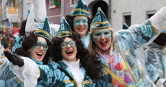 Kinderkarneval Sechtem 1994 e. V. fühlt sich traurig.