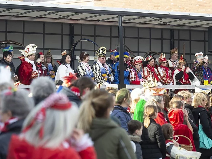 Kinderkarneval Sechtem 1994 e. V. feiert Karneval.